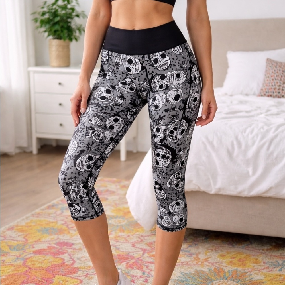 CVG CONSTANTLY VARIED GEAR SKULL SKELETON LEGGINGS WOMENS LARGE